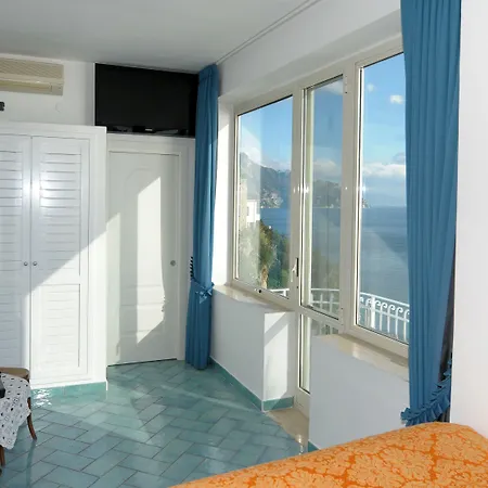 Hotel La Ninfa-3